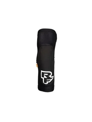 RACE FACE chrániče na kolena COVERT stealth Výprodej