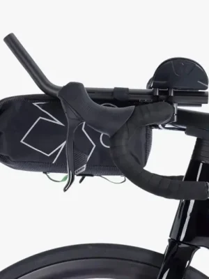 Sezónní Sleva Miss Grape Trunk Aero Bar Waterproof taška na aero řídítka, 6 l, černá
