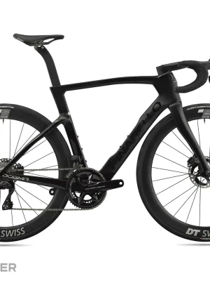 Pinarello Dogma F DuraAce kolo, black on black Must-Have