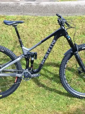 Nejlepší Cena Marin Alpine Trail Carbon 2 29 kolo, černá/stříbrná, testovací