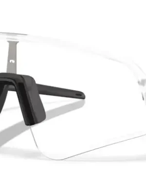 Speciální Cena Oakley Sutro Lite Sweep brýle, matte clear/Clear to Black Iridium Photochromic