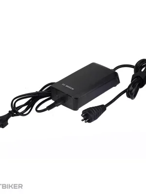 Výprodej Bosch 2 A nabíječka pro akumulátory elektrokol rozbalená