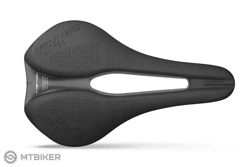 Selle Italia Novus Boost EVO TM Superflow L sedlo, 145 mm Objednat Nyní