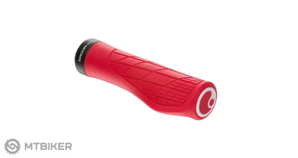 Aktuální Ergon GA3 gripy, risky red
