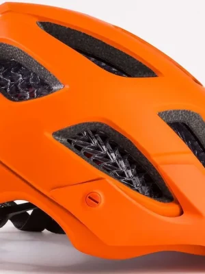 Cyklistická helma Bontrager Blaze Wavecel gold Pouze Dnes