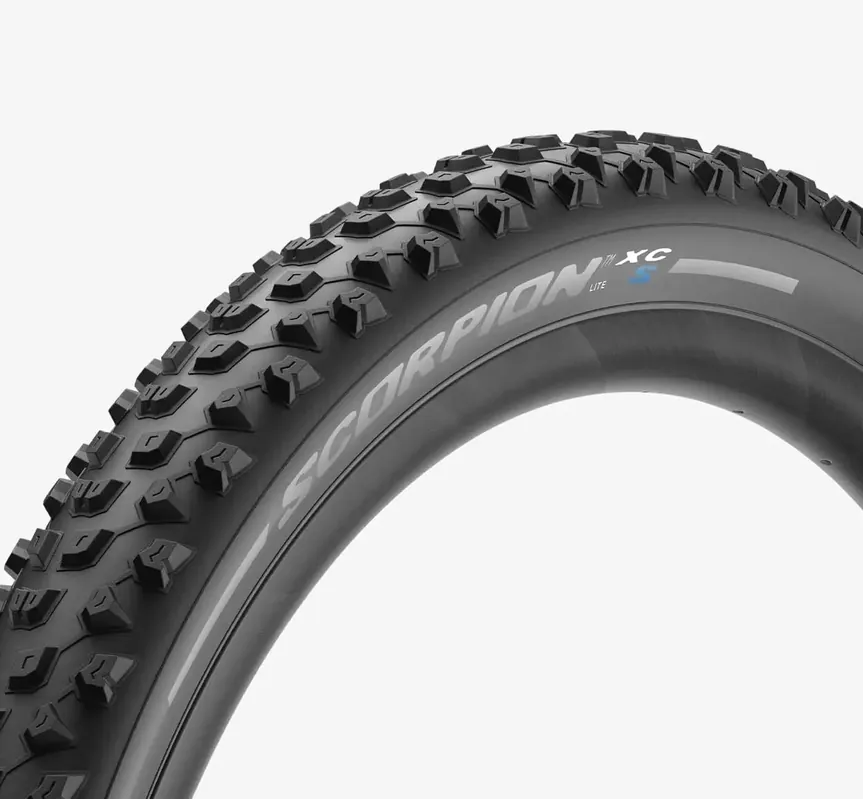 Autentický Pirelli Scorpion™ XC S, 29 x 2.2 černá