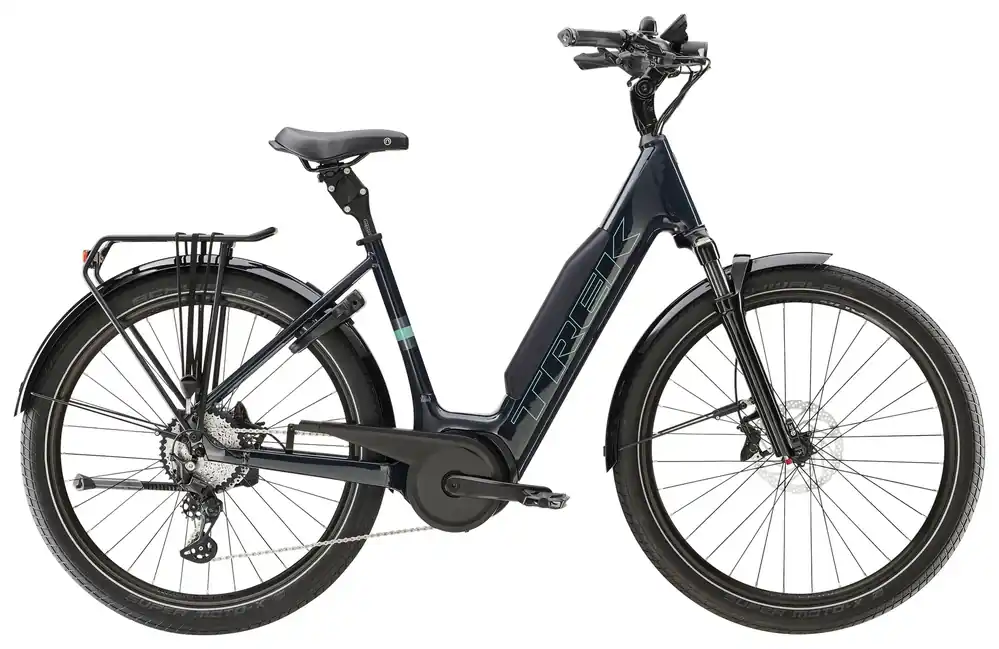 Trek Verve+ 5 Lowstep 725WH L tmavě modrá Víkendová Akce