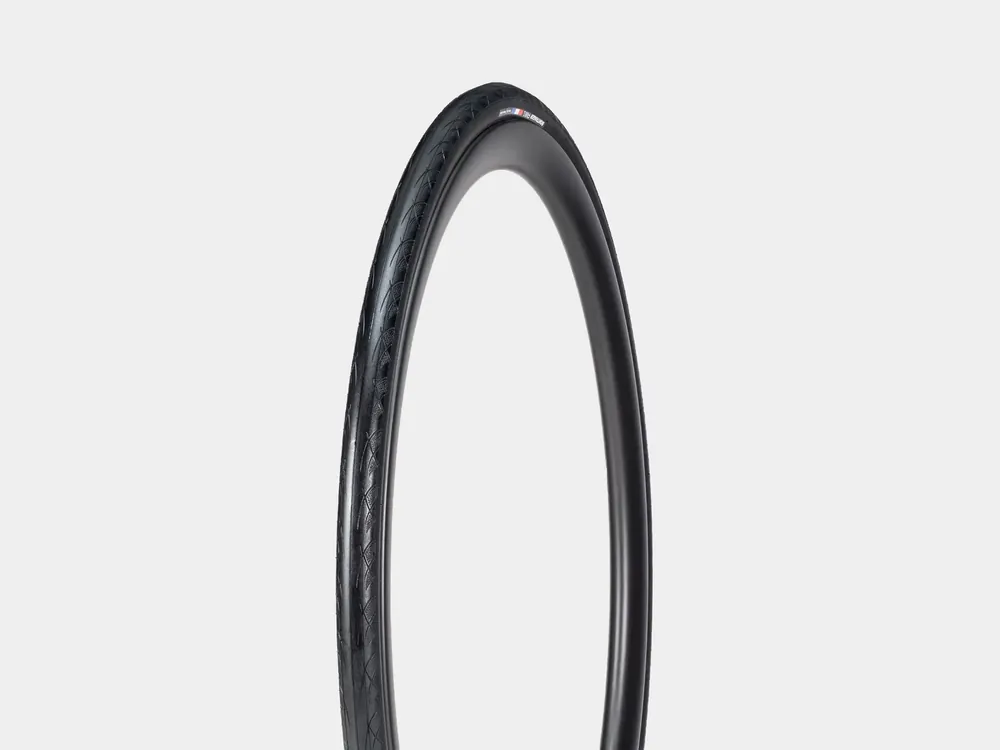 Silniční pláště Bontrager AW1 Hard-Case černá Must-Have