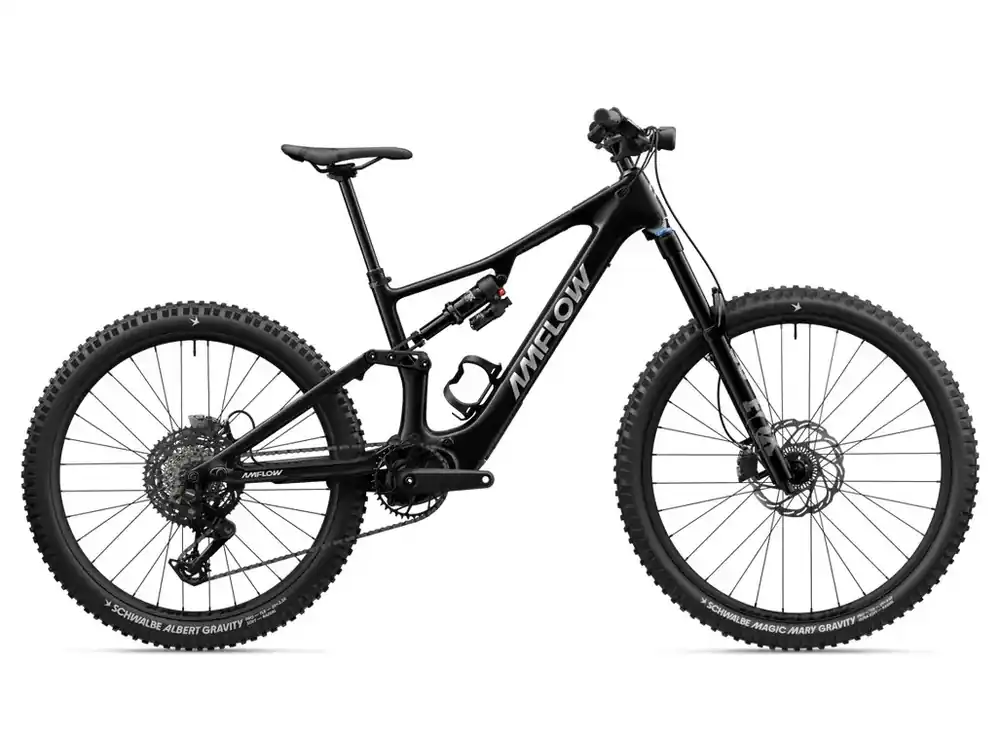 Amflow PX CARBON 700 L černá Jen Po Omezenou Doba